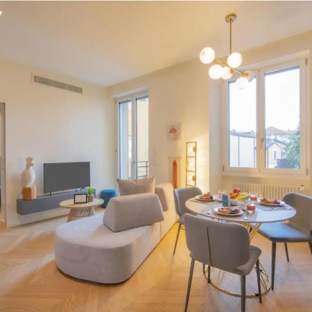 Apartamento Sweett- Luxury Torino Milán Exterior foto